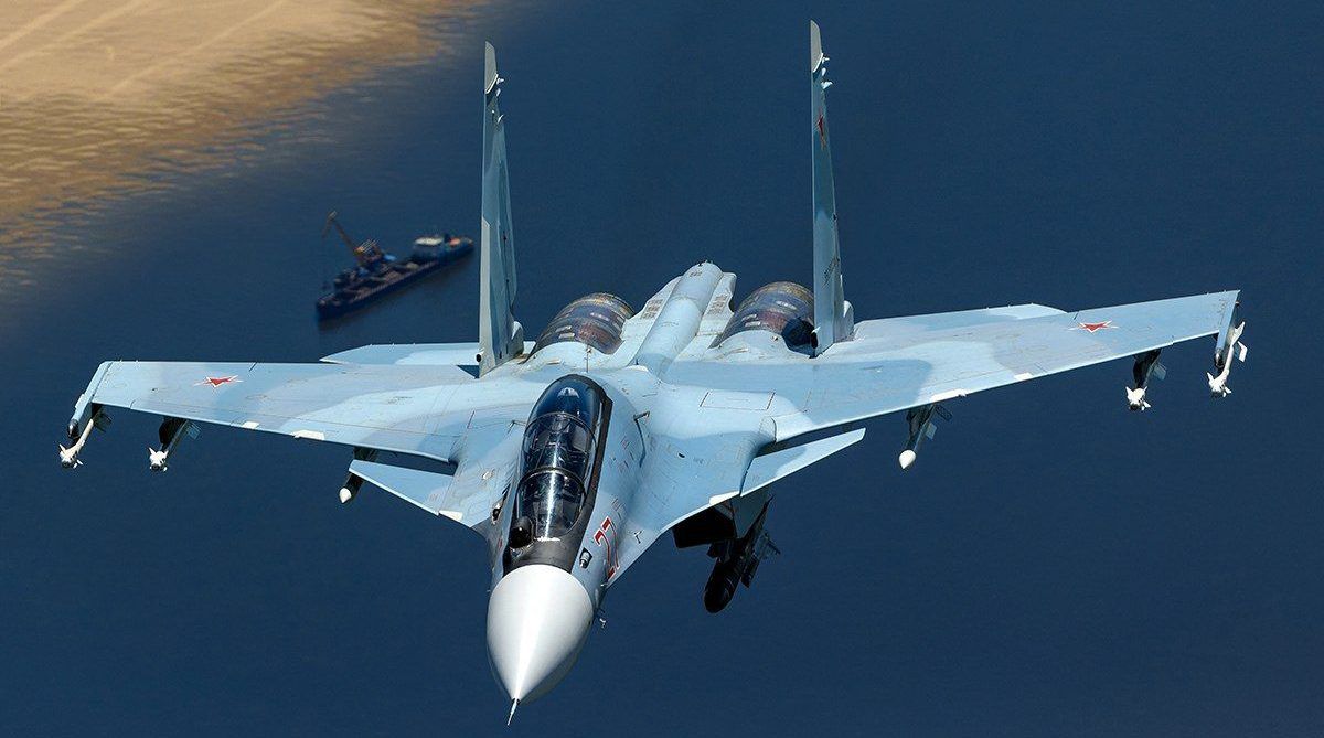 Vuelos en Aviones de Combate para Turistas